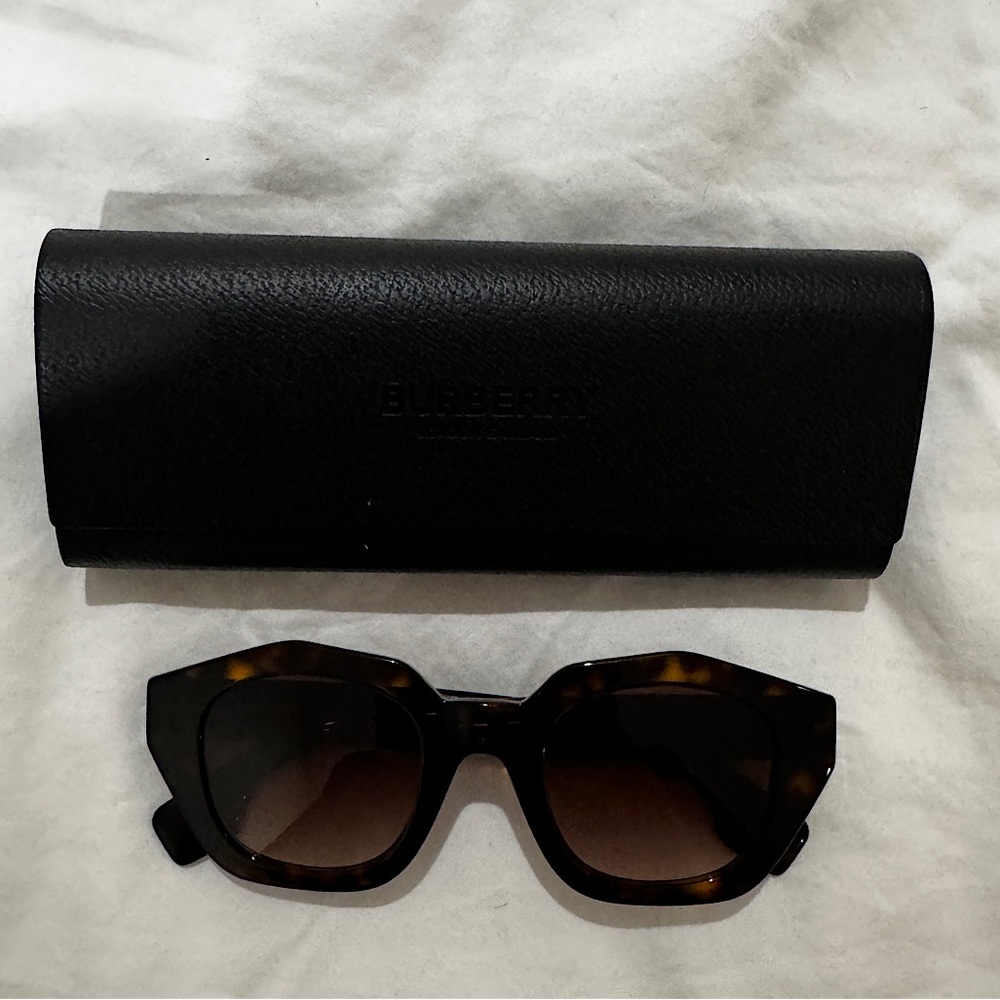 Burberry Sunglasses